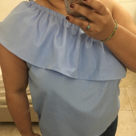 One shoulder Blouse - Picture 1 of 5